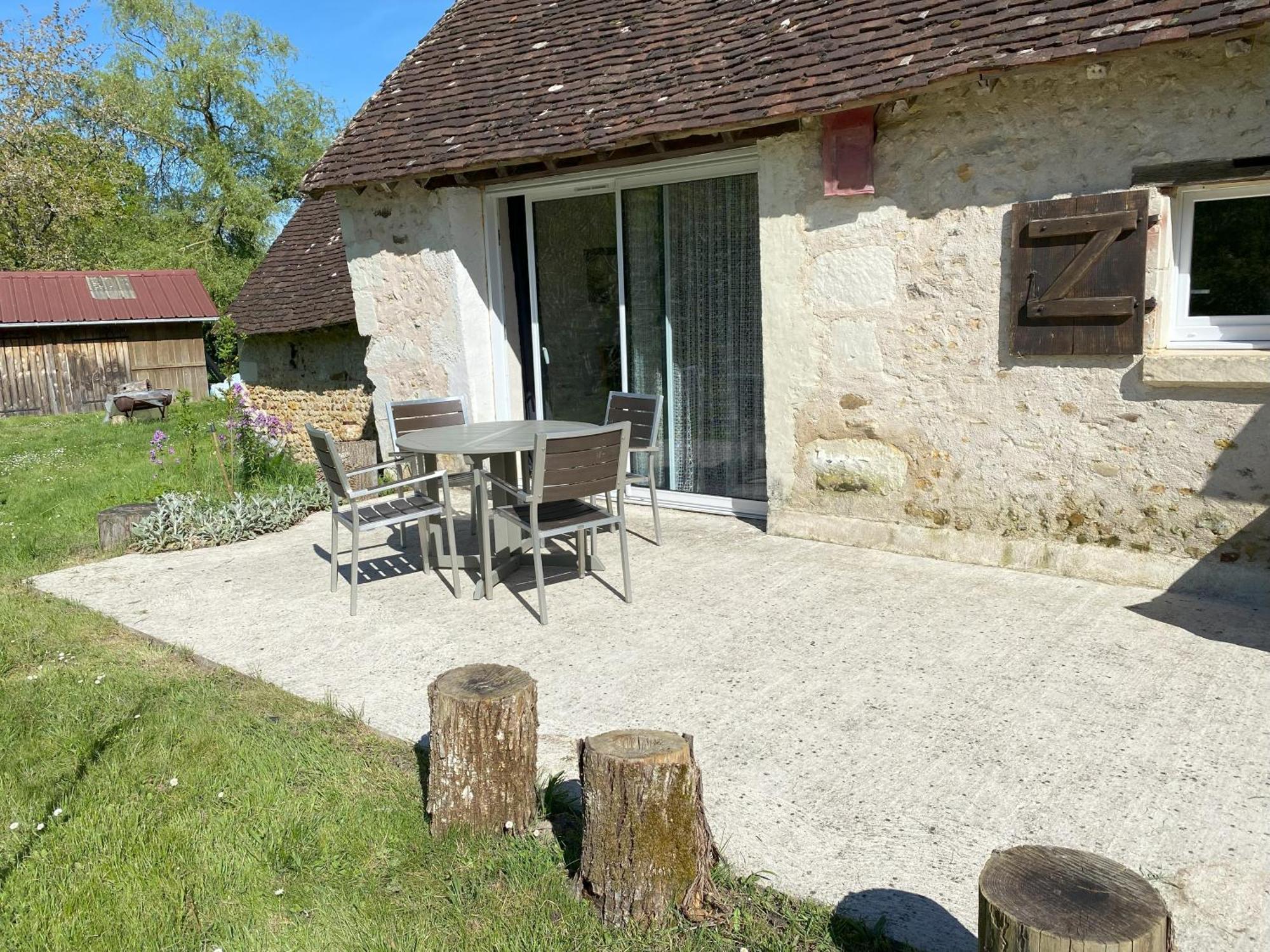 Au Chene Gauthier Villa Pouillé Exterior photo
